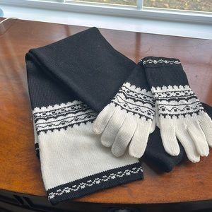 Scarf and Gloves Set
